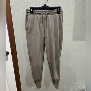 Rachel Zoe Taupe Women's Drawstring Joggers Stretchy Material Comfy Size S EUC